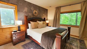 Iron/ironing board, travel cot, WiFi, bed sheets