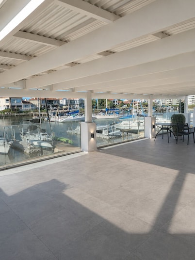 Luxury Waterfront Home In Port Owen