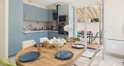 8-guest house, 300m from beach & BBQ