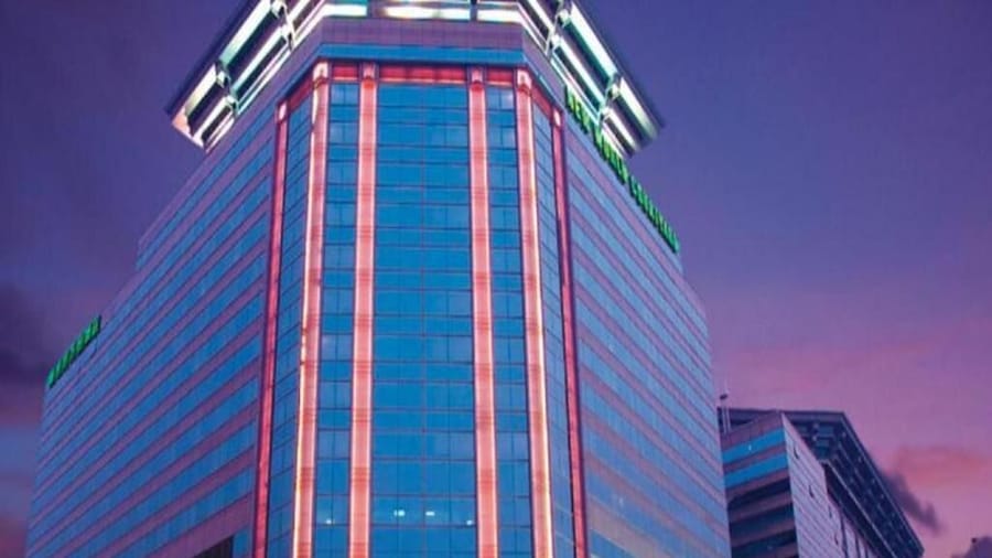 Beijing New World Centre Tongpai Hotel