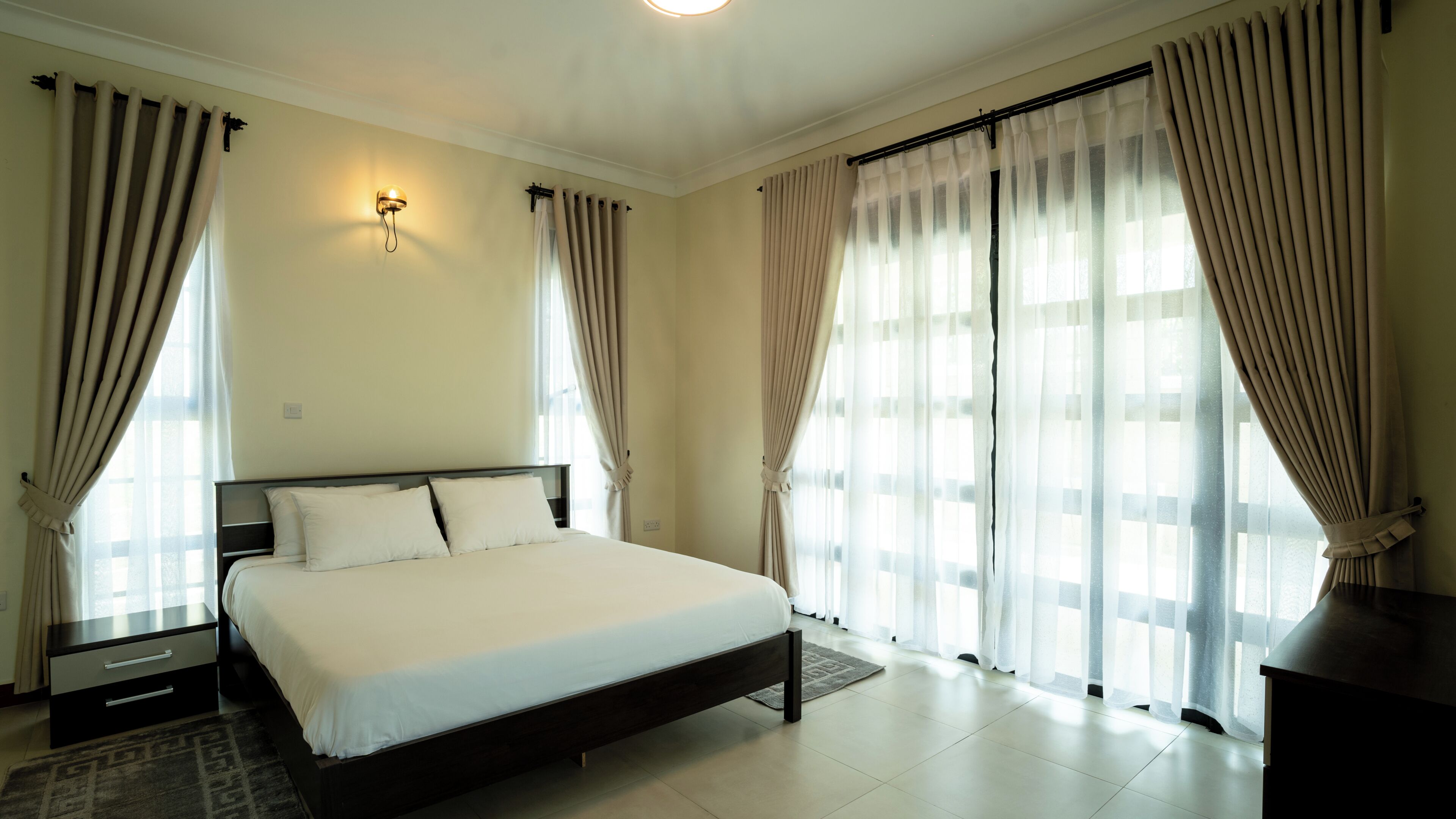 Executive Room, Balcony | In-room safe, free WiFi