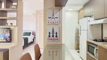 Apartamento | Tabla de planchar con plancha, wifi gratis, ropa de cama