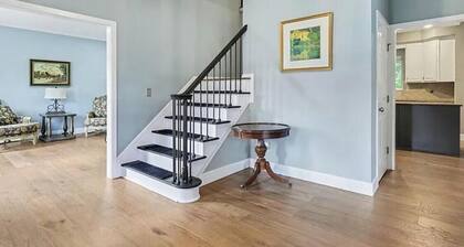 Peaceful 4-bedroom house with AC in lovely Loveland