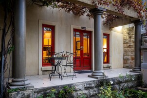 Deluxe Room, Patio, Garden View | Outdoor dining | Breakfast, lunch, dinner and brunch served