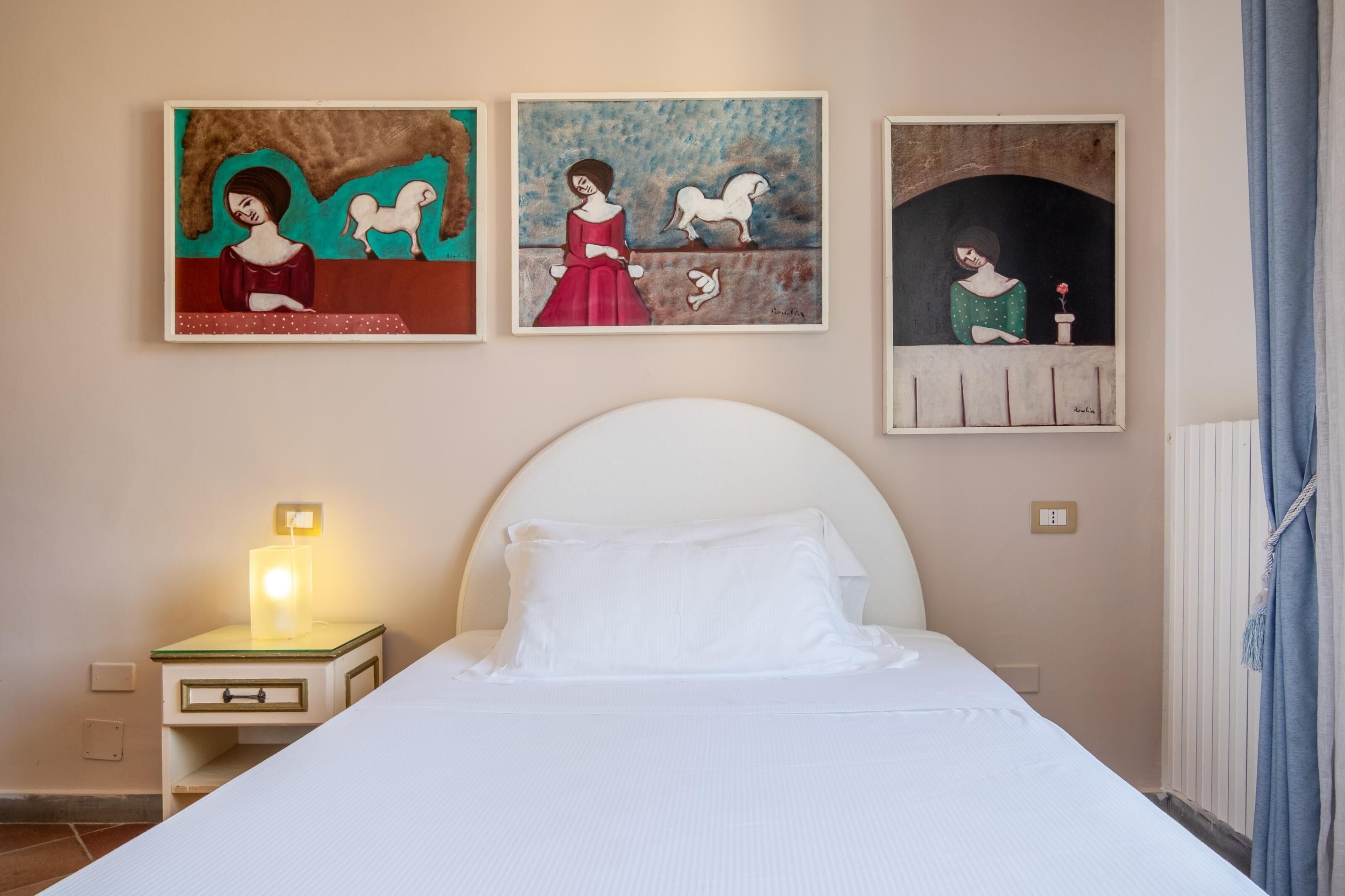 Deluxe Single Room, Private Bathroom