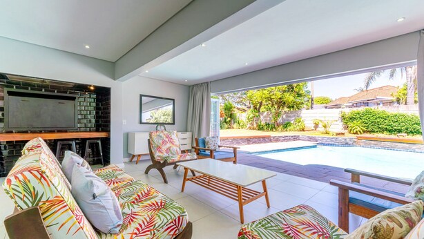 Ảnh chưa phân loại, 1 trong số 53 ảnh, nút