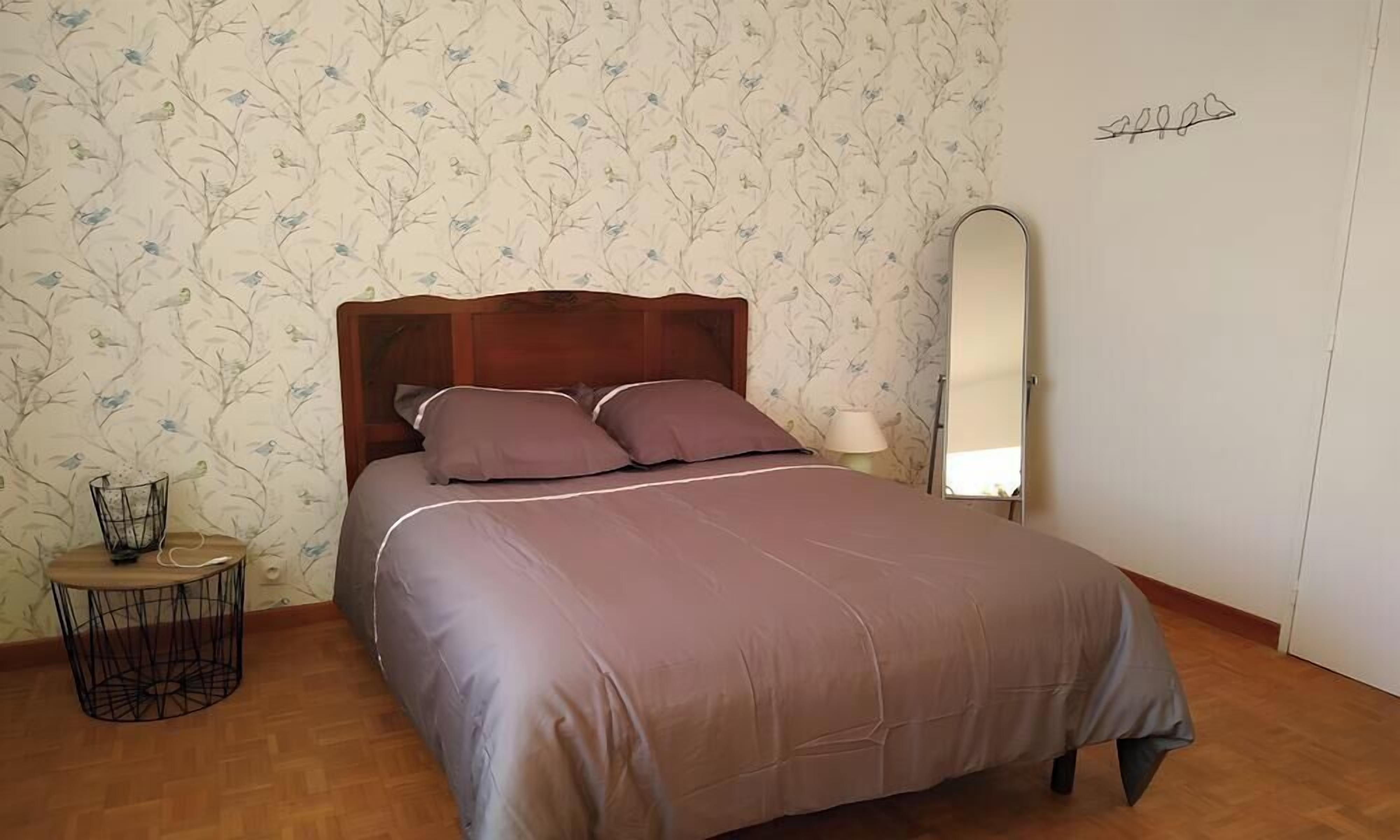 Iron/ironing board
