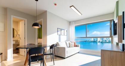 Parque do Cais #1109 With Sea View by Carpediem