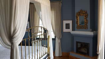 Superior Room, Lake View | Free WiFi