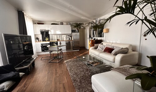 Appartement lumineux avec vue sur le canal