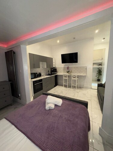 Remarkable 8-bed House in Blackpool