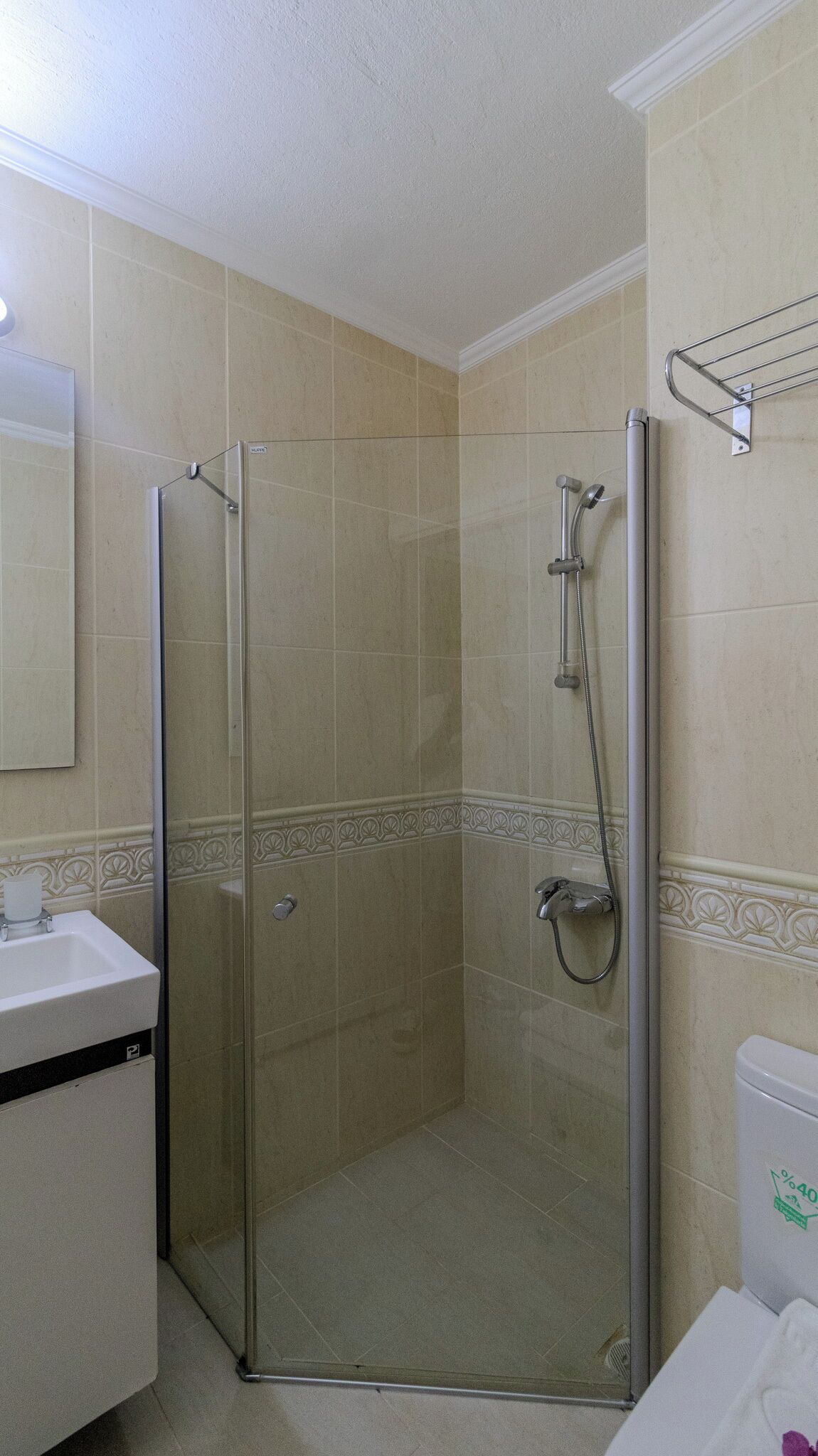 Superior Duplex, 3 Bedrooms, River View | Bathroom | Shower, hydromassage showerhead, designer toiletries, hair dryer