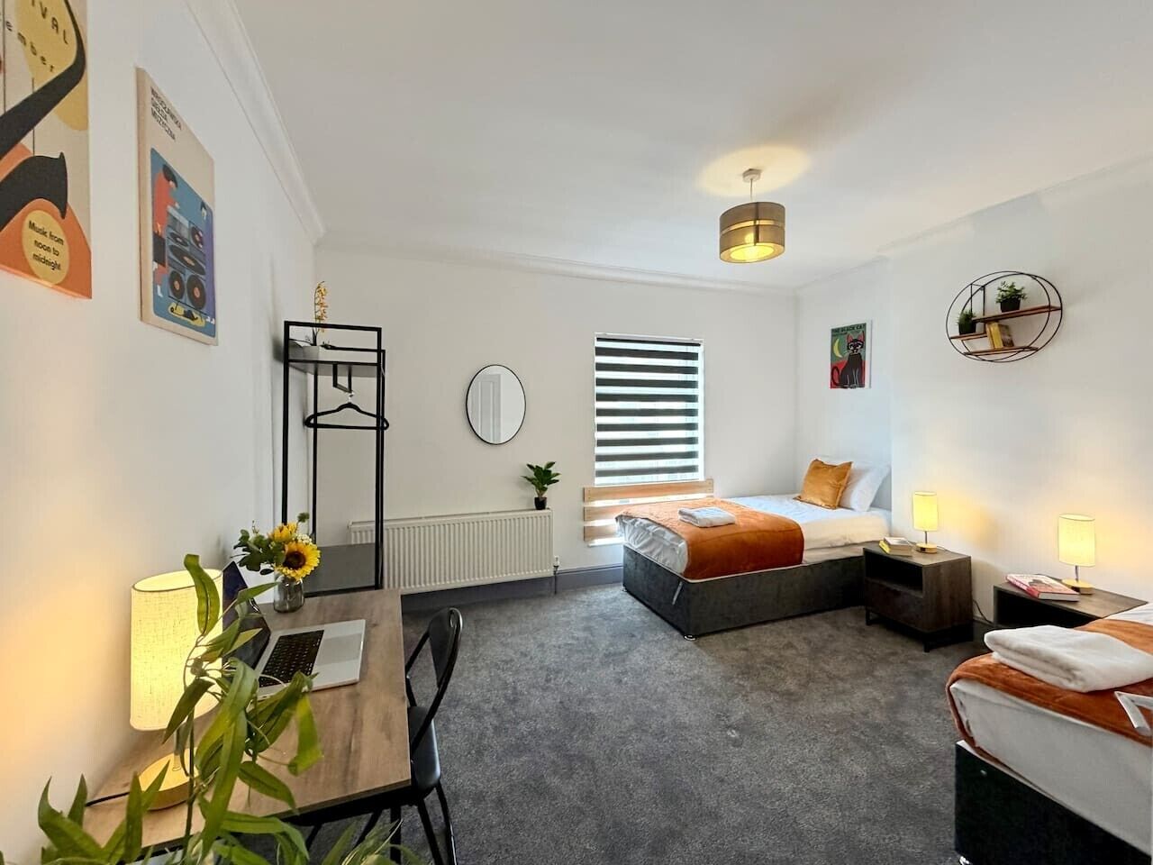 3 bedrooms, desk, iron/ironing board, WiFi