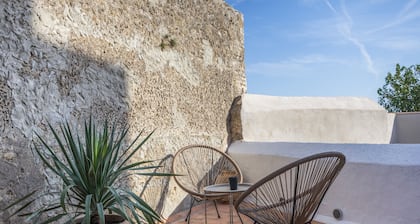 Apartment '4' mit privater Terrasse, WLAN und Klimaanlage