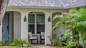 Exterior detail - Conveniently Located - S Lakeland Pool Home, Pet and Family Friendly (Lakeland)
