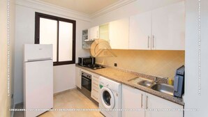 Private kitchen - Beautiful Apartment in Marrakech, GUELIZ (Marrakech)