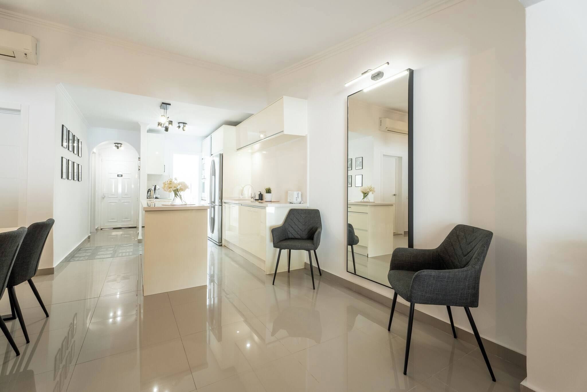 House, 3 Bedrooms, Patio, Pool View | Interior