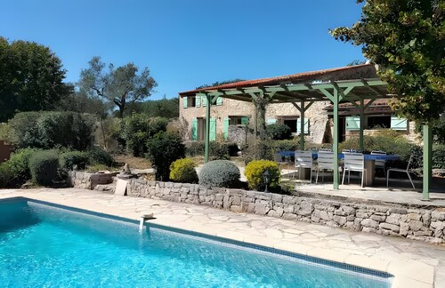 Villa « Lou Peiraverde » avec piscine privée, terrasse privée et Wi-Fi