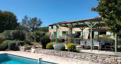 Villa « Lou Peiraverde » avec piscine privée, terrasse privée et Wi-Fi