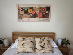 熨斗/熨衣板、WiFi、床单