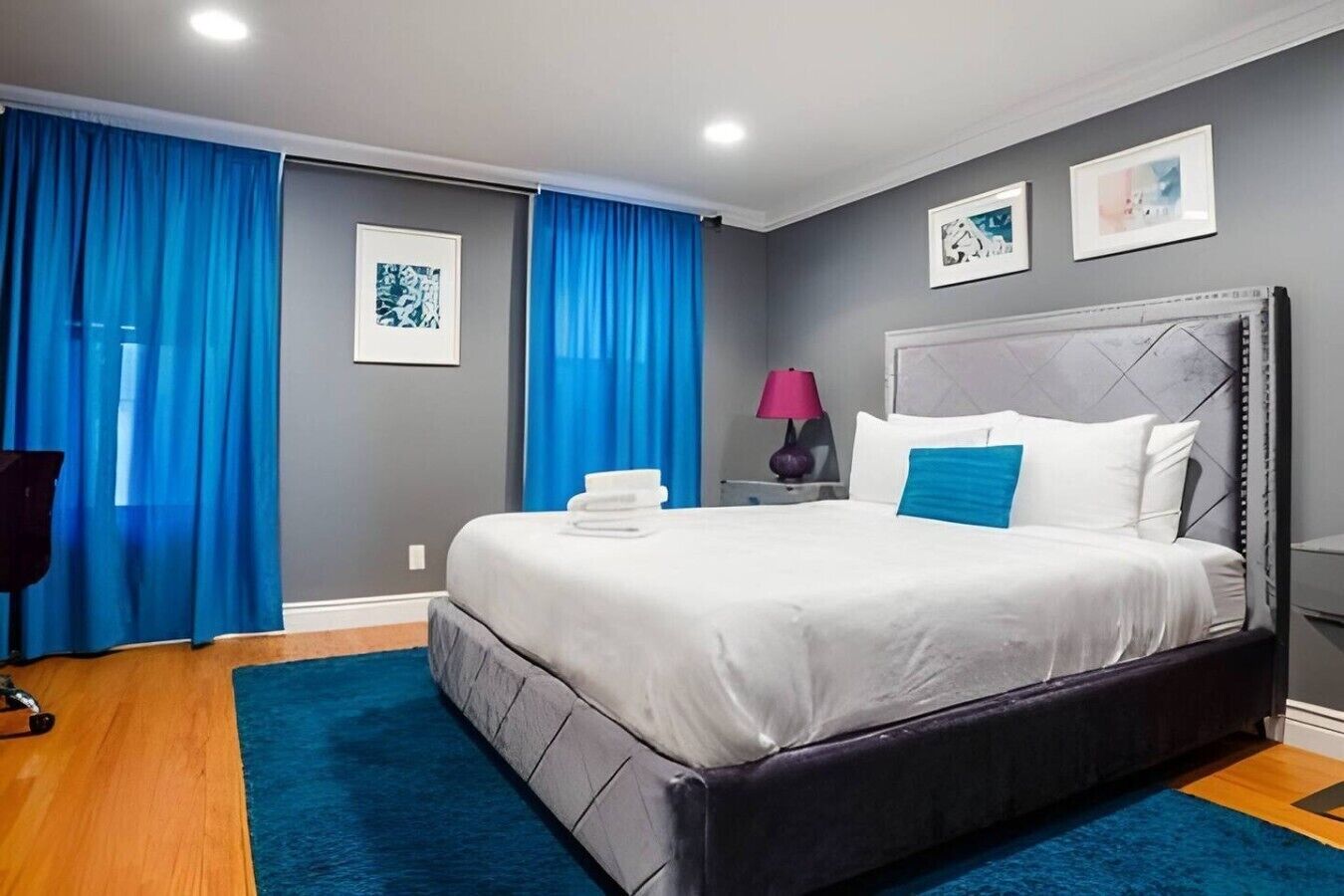 Desk, iron/ironing board, WiFi, bed sheets