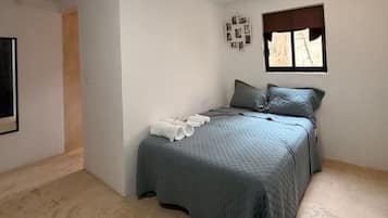 WiFi, bed sheets