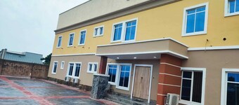 Regent Hotel and Suites