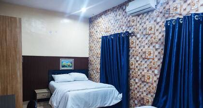 Regent Hotel and Suites