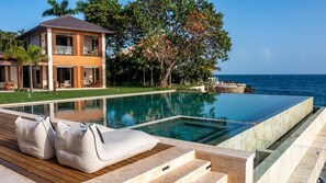 Pool - Oceanfront Luxury Villa Casa de Campo (La Romana)