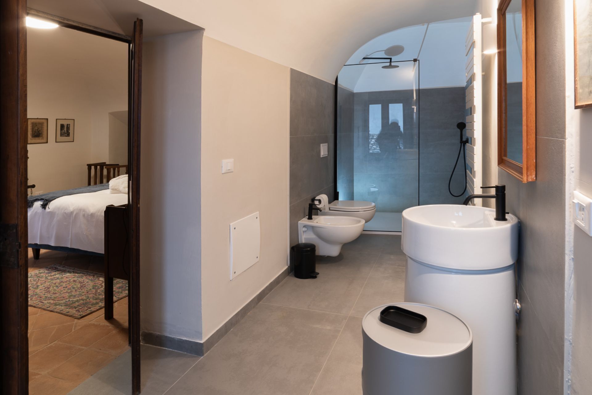 Suite Superior | Bagno | Set di cortesia gratuito, asciugacapelli, bidet