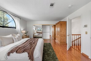 3 Schlafzimmer, Bügeleisen/Bügelbrett, kostenloses WLAN, Bettwäsche