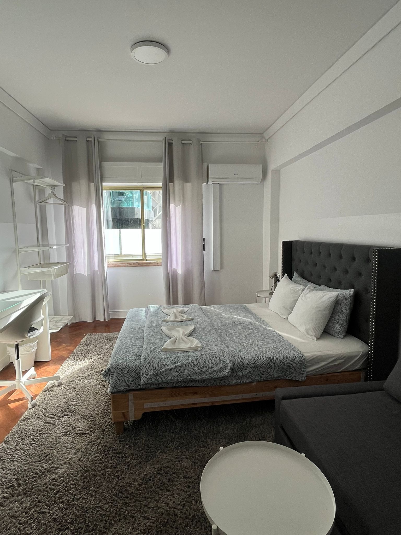 Room | Free WiFi