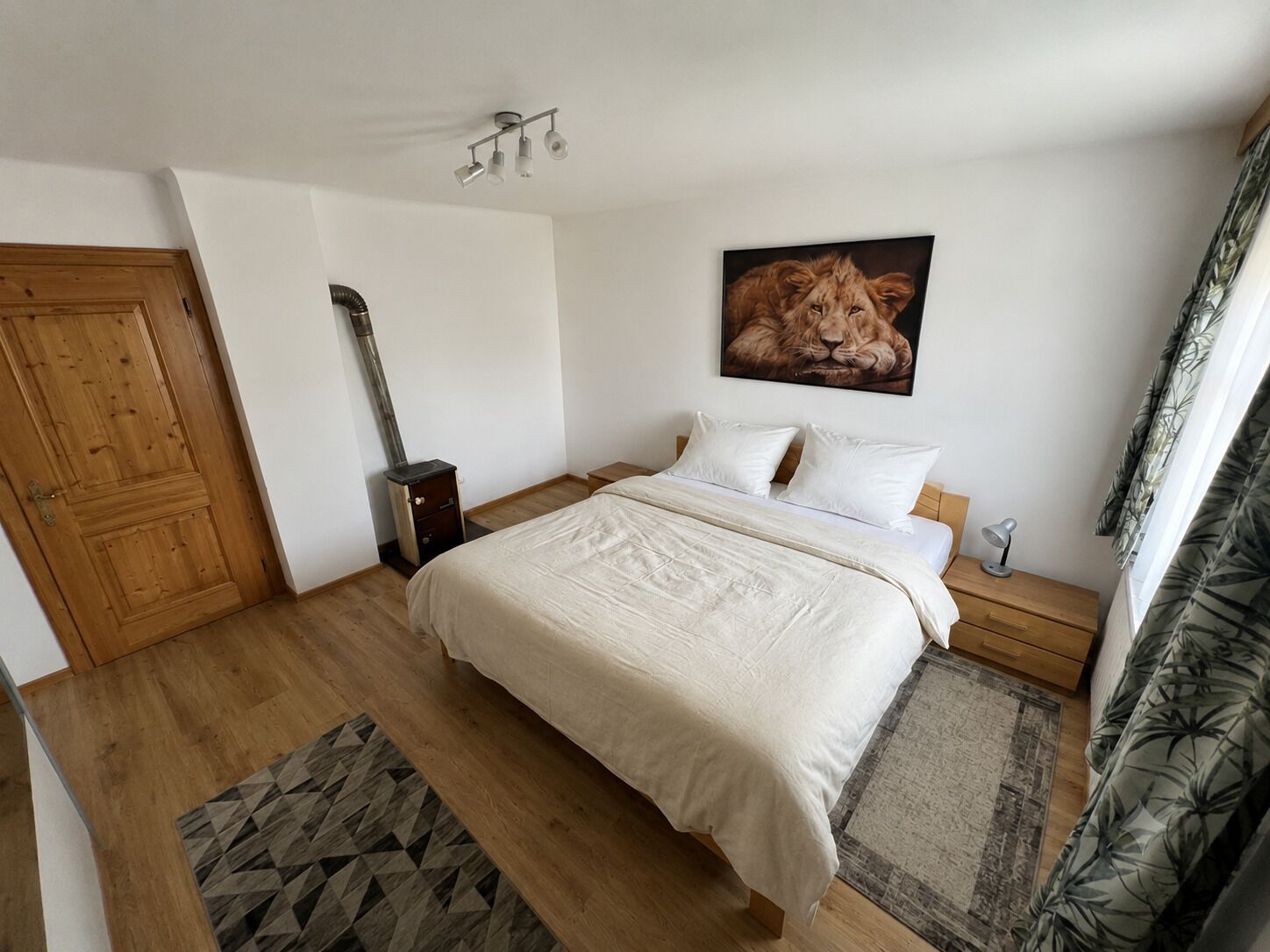 2 habitaciones, wifi gratis y ropa de cama 