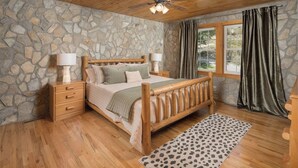 4 habitaciones, tabla de planchar con plancha, cuna de viaje y wifi 