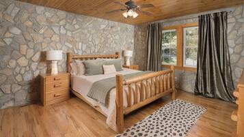 4 bedrooms, iron/ironing board, travel cot, WiFi