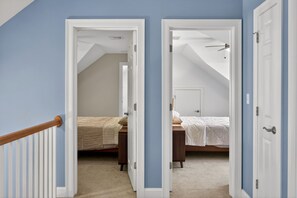 Room - Contemporary 3BR House: New Furniture, AC, Hot Tub, 2Gbps Wi-Fi & Pet-Friendly (Falmouth)