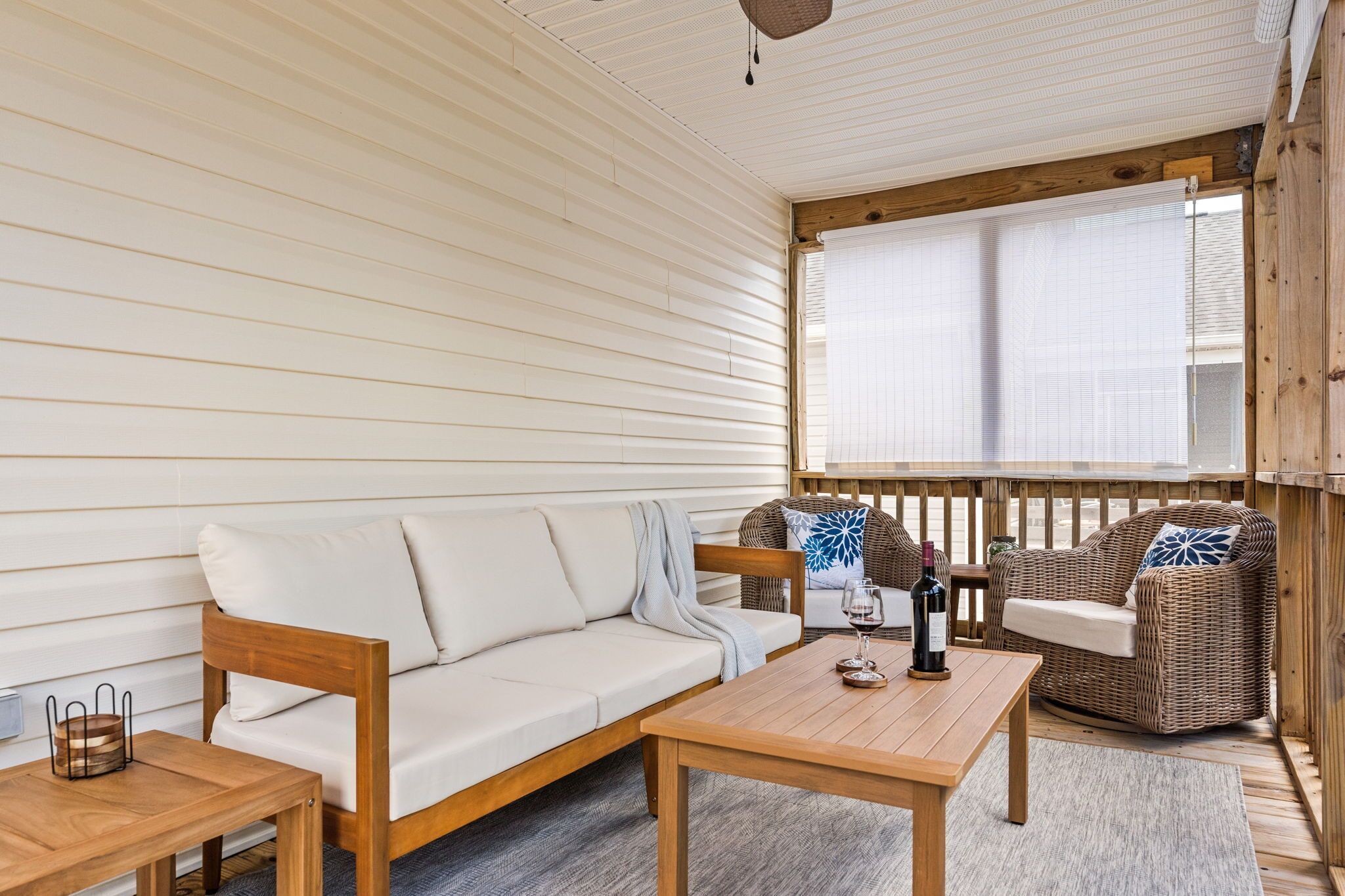 Smart TV, chimenea y impresora 