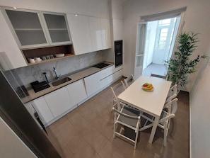 Quarto casal luxo | Cozinha privada