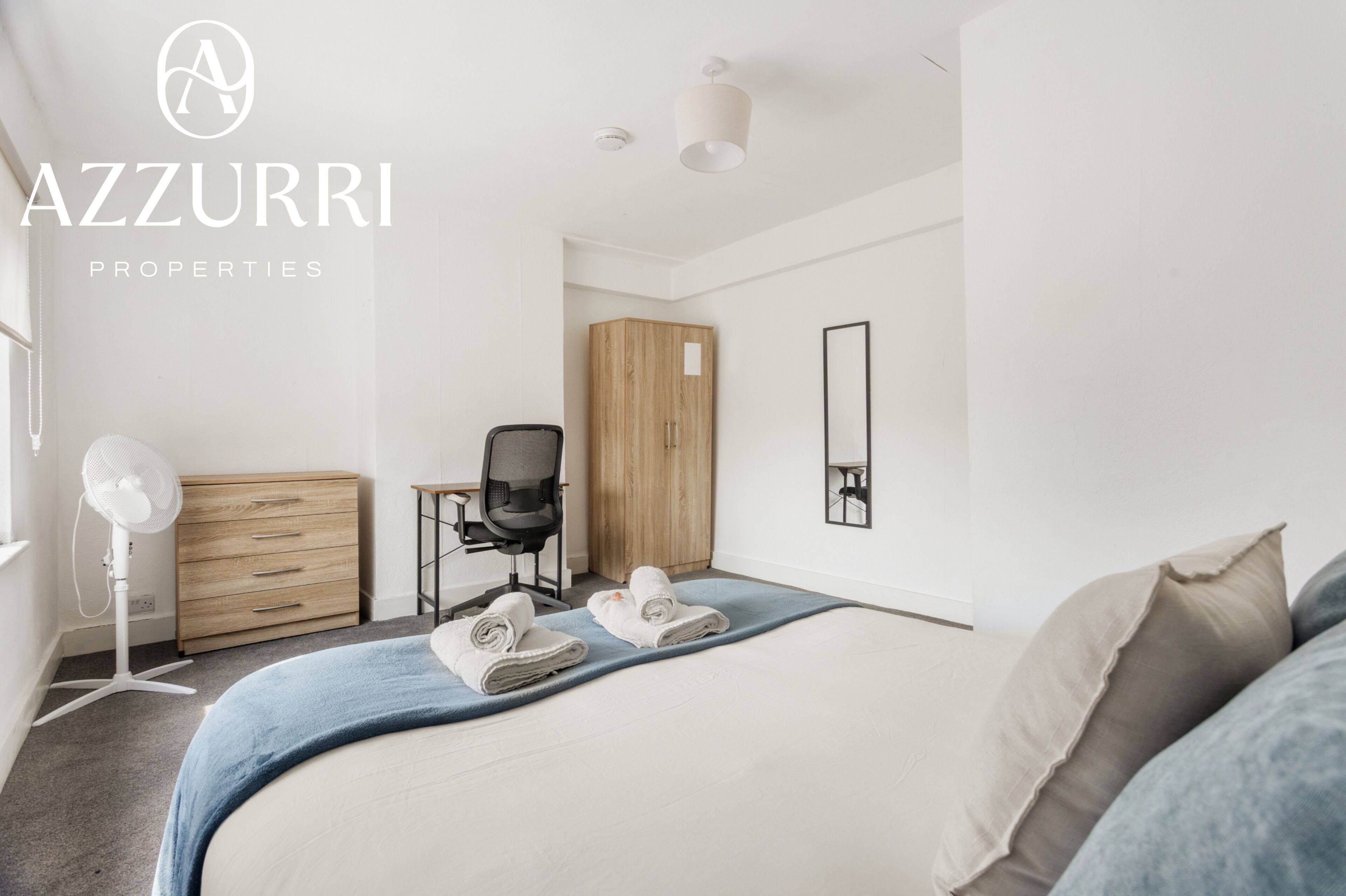 3 bedrooms, iron/ironing board, WiFi (free), bed sheets