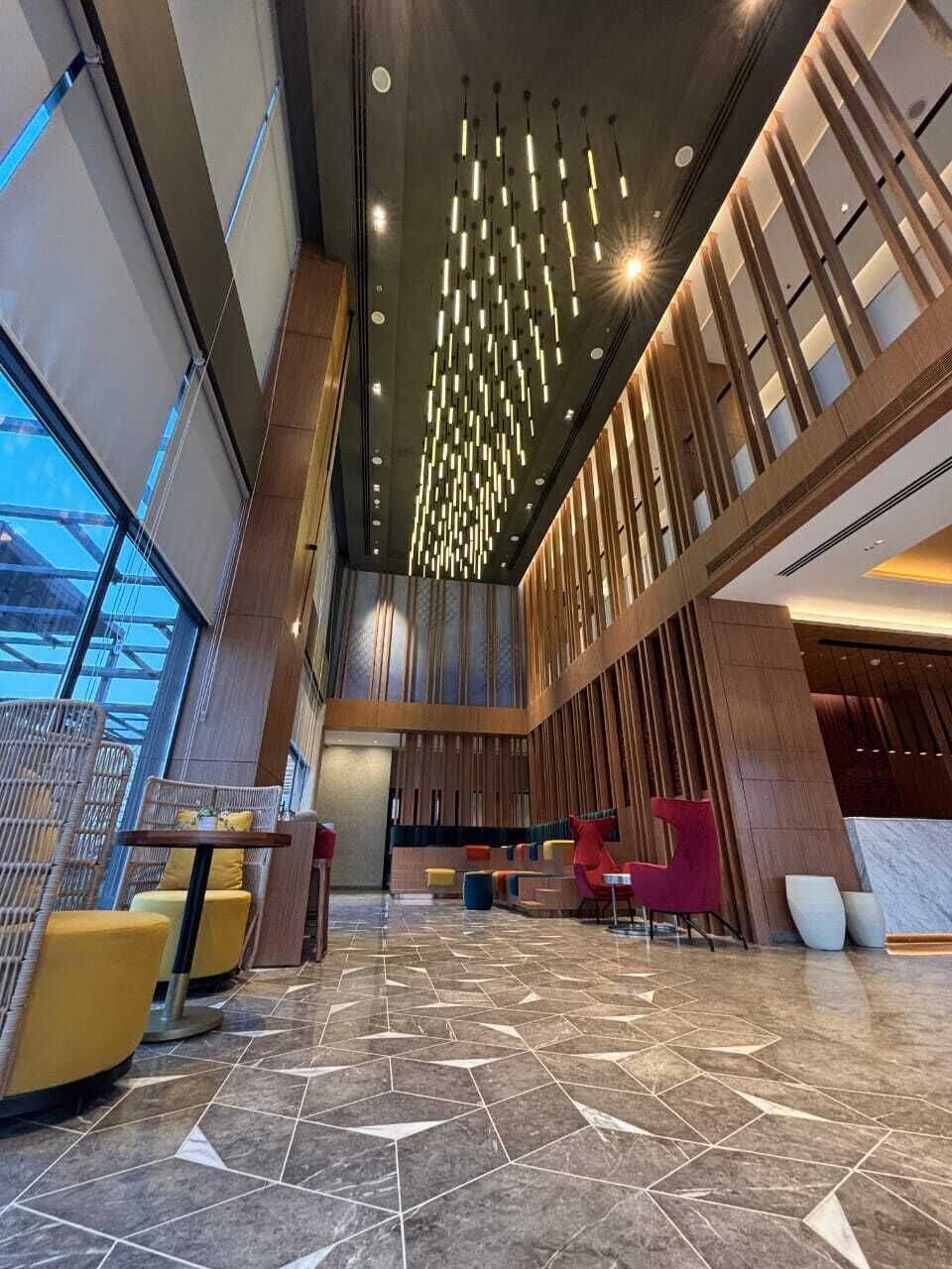 前台
