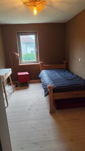 Room - Large, newly renovated house in a central location (Erfurt)