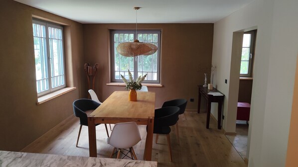 Dining - Large, newly renovated house in a central location (Erfurt)