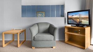 Televisie en een open haard