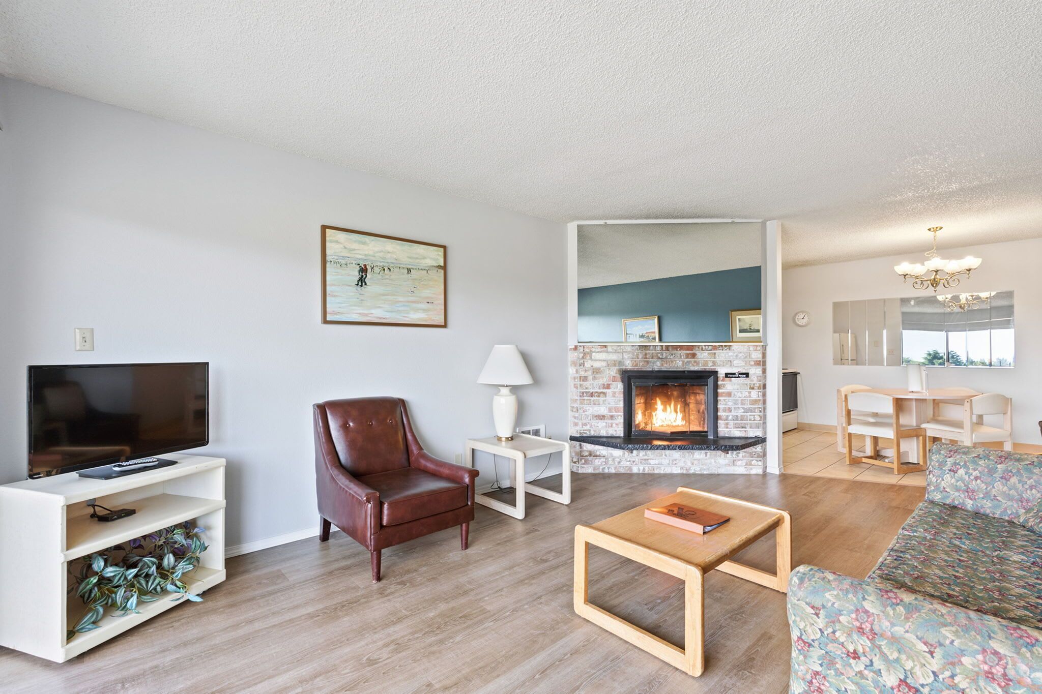 Pet-friendly Family Suite With Kitchen - Pool And Hot Tub! - Ocean Shores, WA
