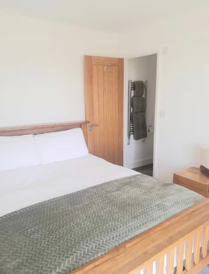 2 Schlafzimmer, Bügeleisen/Bügelbrett, WLAN
