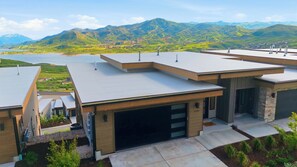 Rumah (5 Bedrooms) | Interior