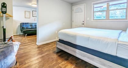 The Fountain Creek Inn