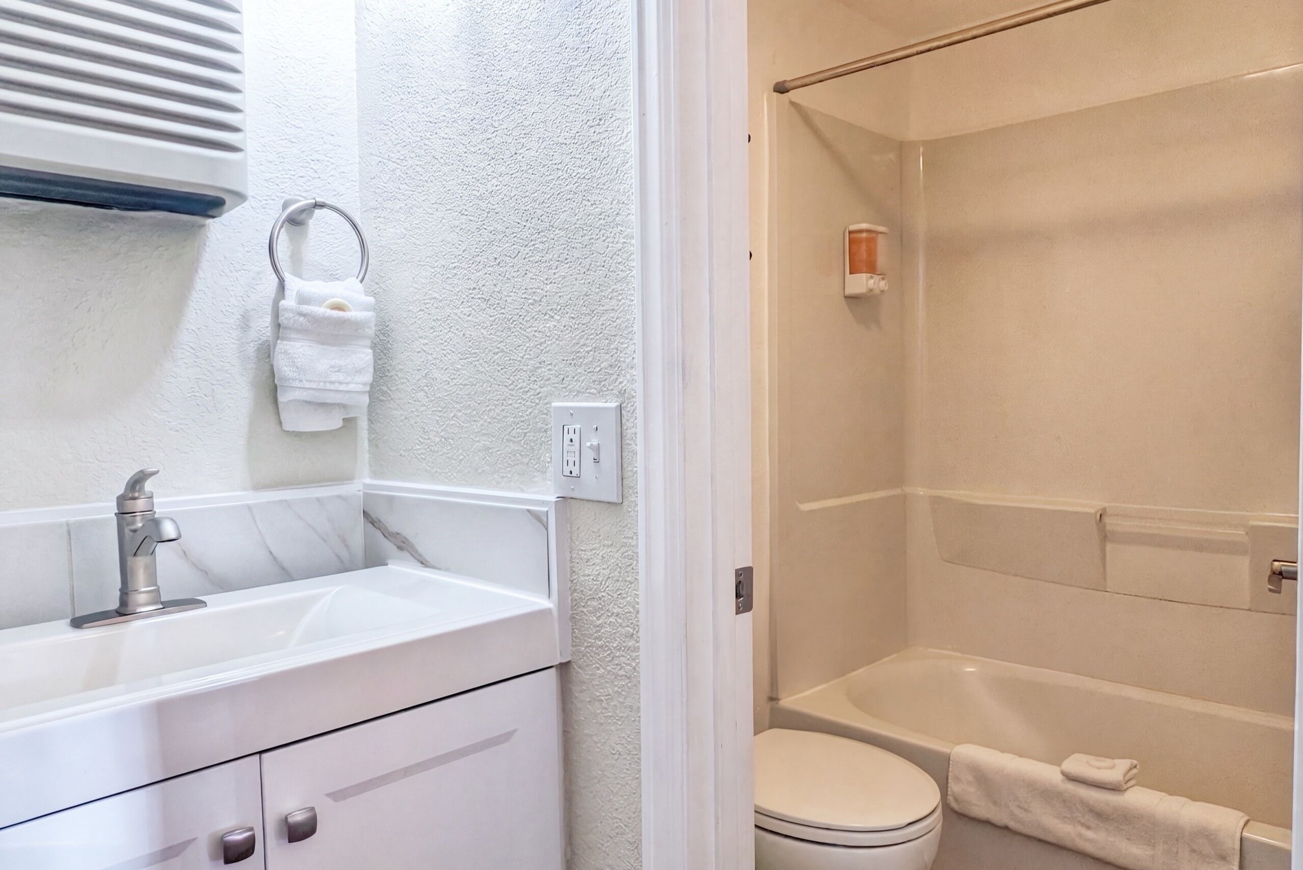 Shower, free toiletries, hair dryer, towels