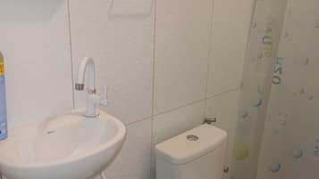 Habitación básica doble, no fumadores | Baño