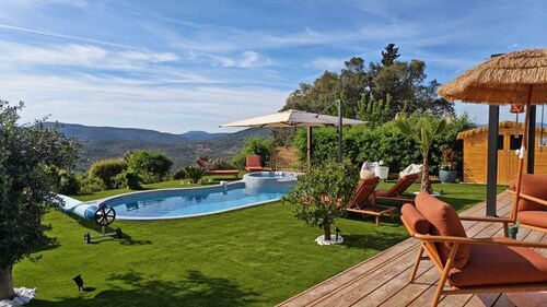 Luxury Cottage at the Domaine des Canebieres